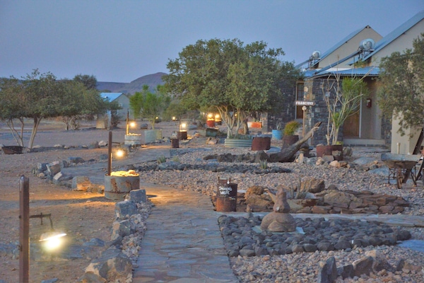 Nôi (giường cho trẻ sơ sinh) miễn phí