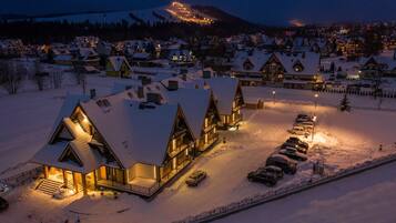 Front of property – evening/night