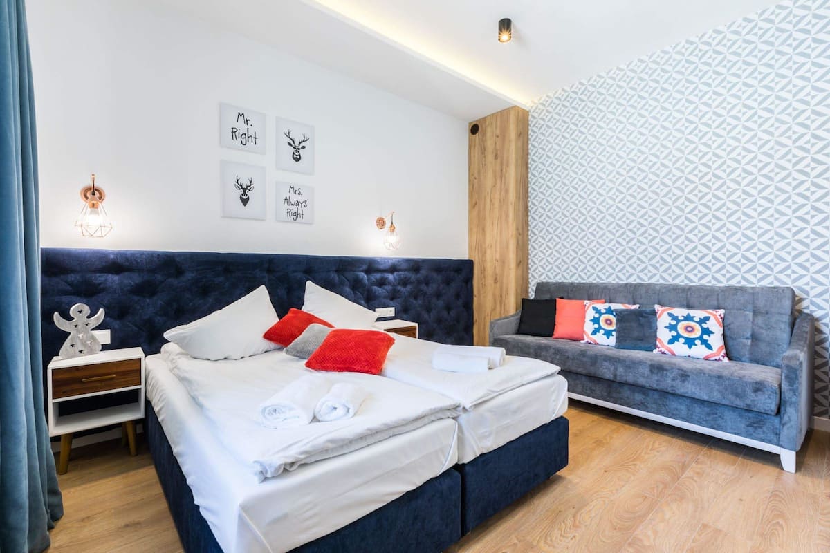Deluxe-Apartment | 1 Schlafzimmer, Minibar, schallisolierte Zimmer, BĂŒgeleisen/BĂŒgelbrett