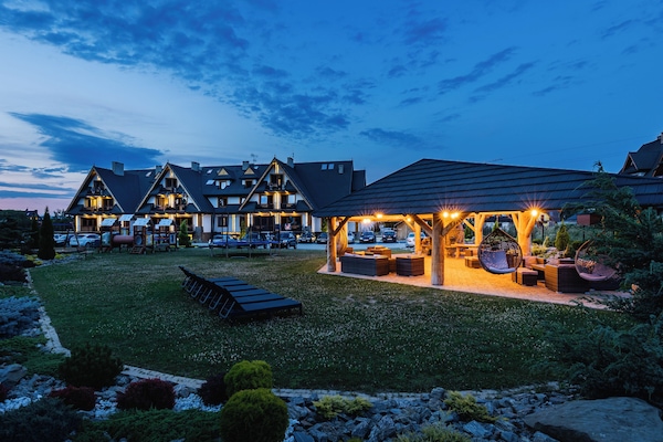 Front of property - evening/night