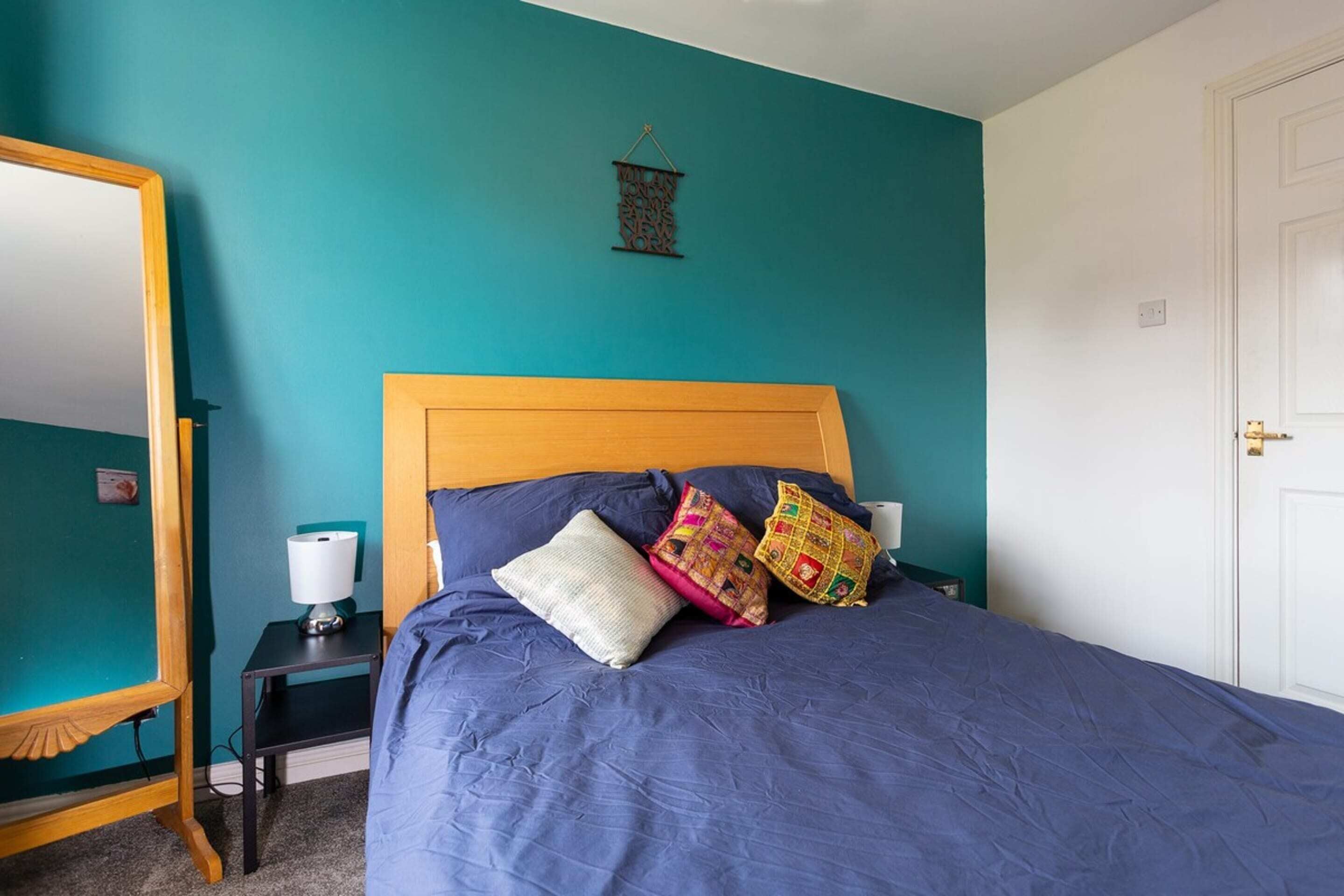 House (3 Bedrooms) | 3 bedrooms, premium bedding, desk, laptop workspace