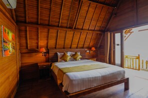 1 bedroom, minibar, desk, free WiFi