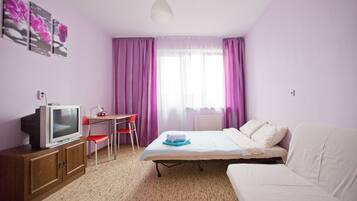 Economy-Apartment | 3 Schlafzimmer, hochwertige Bettwaren, Schreibtisch