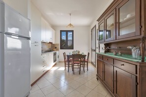 Family Apartment, 2 Bedrooms | Private kitchen - 984 Appartamento Solaris by Barbarhouse (Nardò)