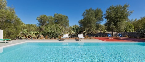 Piscina stagionale all'aperto