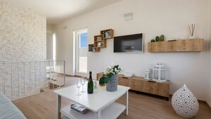 2 bedrooms, WiFi (free), bed sheets - Villa Adele (Maruggio)