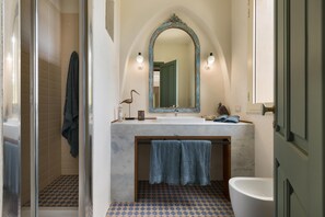Vila Mewah, 5 kamar tidur | Kamar mandi | Shower, pengering rambut, dan kloset