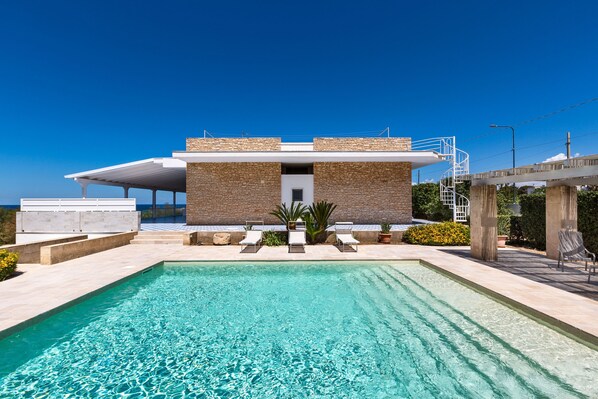 Villa, 4 chambres, vue mer | Terrasse/Patio