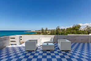 Villa, 4 Bedrooms, Sea Facing | Terrace/patio - Villa Miramare (Racale)