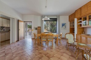 Standard House, 4 Bedrooms | Interior - Villetta Bellini (Morciano di Leuca)