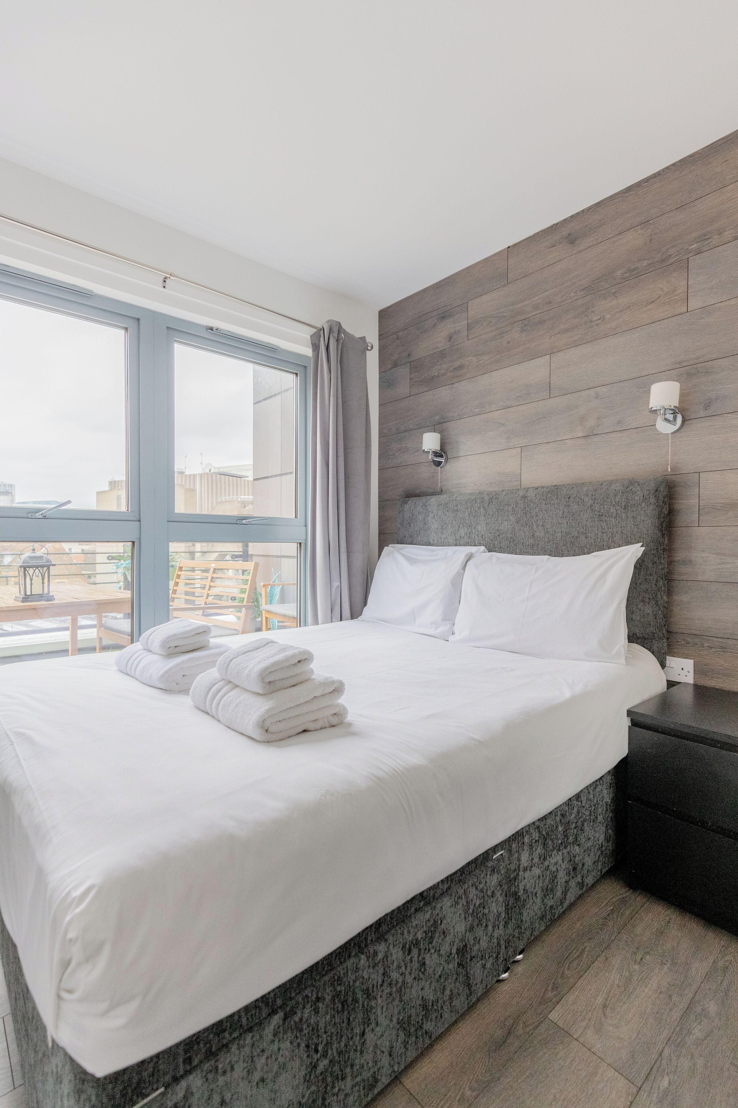 Apartment (2 Bedrooms) | 2 bedrooms, premium bedding, laptop workspace, iron/ironing board