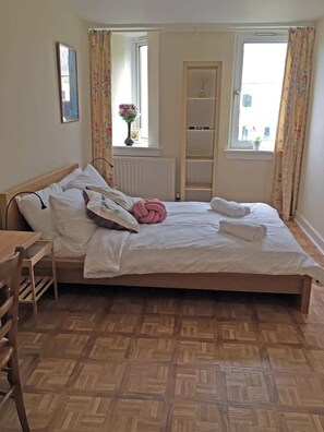 Apartment (2 Bedrooms)