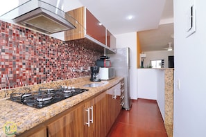 Comfort-Penthouse, Mehrere Betten, Nichtraucher | Eigene Küche | Großer Kühlschrank, Mikrowelle, Kochgeschirr/Geschirr/Besteck