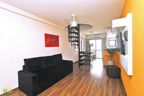 Comfort Penthouse, Multiple Beds, Non Smoking | Living area | LCD TV - MZapartments Raul Penthouse 02 (Rio de Janeiro)