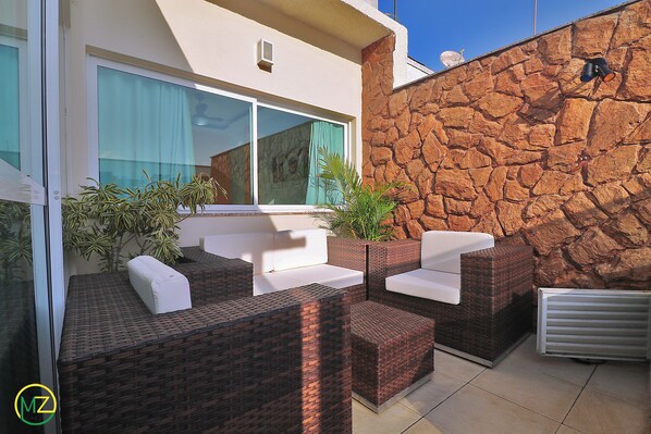 Apartment | Terrace/patio