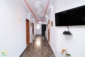 Apartment | Living area