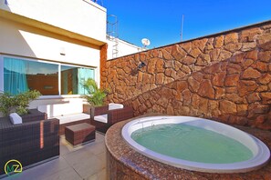 Apartment | Terrace/patio