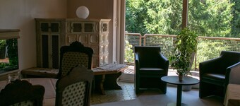 Haus am Wasserfall
