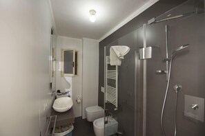 Bathroom - Fiesolana (Florence)