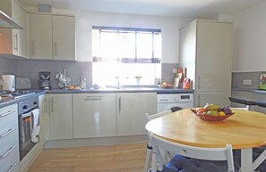 Private kitchen - Harbour View 4 (Gosport)