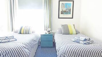 Apartment, 4 Bedrooms | 4 bedrooms, iron/ironing board, free cribs/infant beds, rollaway beds