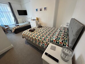 Standard Triple Room, Garden View