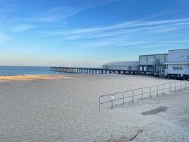 숙박 시설 정면