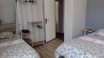 Wi-Fi gratuit, draps fournis