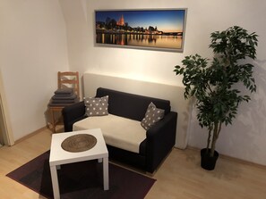 Basic Studio | Living area - Altstadtflair (Regensburg)
