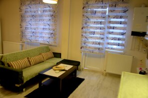 아파트 | 거실 공간 | LCD TV