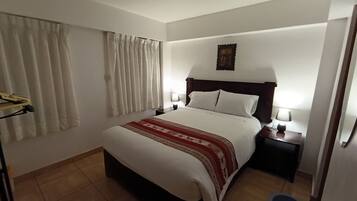 Apartment, 3 Bedrooms, Kitchenette | 3 bedrooms, iron/ironing board, free WiFi, bed sheets