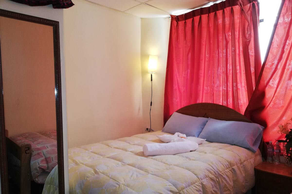 In-room safe, free WiFi, bed sheets