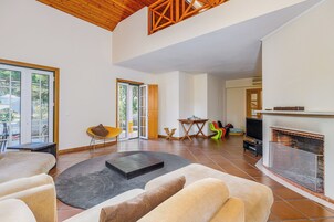 Televisión de pantalla plana