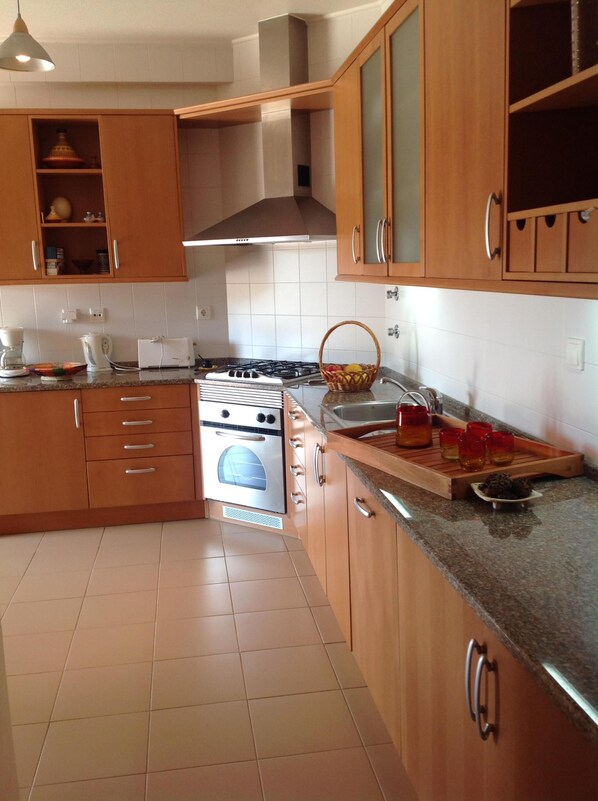 Villa, 3 Bedrooms, Private Pool | Private kitchen | Full-size fridge, microwave, oven, stovetop