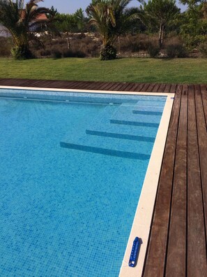 Outdoor pool, sun loungers