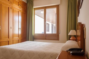 Iron/ironing board, free cots/infant beds, free WiFi, bed sheets