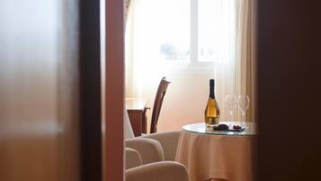 Der serveres morgenmad, frokost og aftensmad