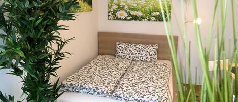 Basic-Studio | Schallisolierte Zimmer, Bügeleisen/Bügelbrett, kostenloses WLAN