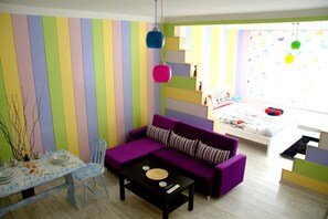 Appartement | Aire de séjour | Téléviseur ACL