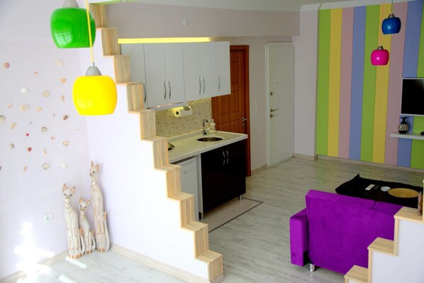 Apartment | Living area | LCD TV - Konukevim Apartments Studio 3 (Ankara)