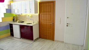 Apartment | Private kitchenette - Konukevim Apartments Studio 3 (Ankara)