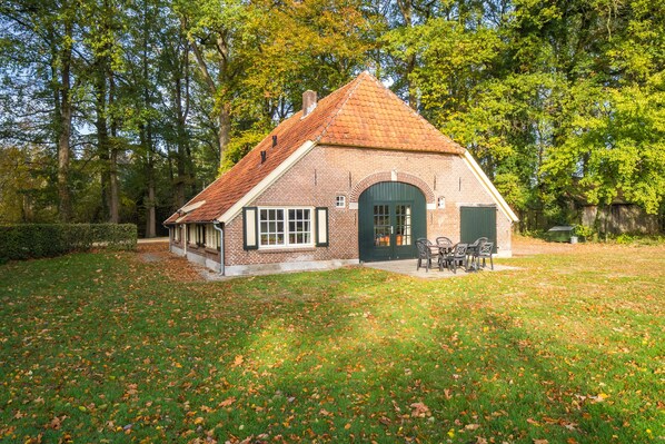 Maison (Zonneveld) | Terrasse/Patio