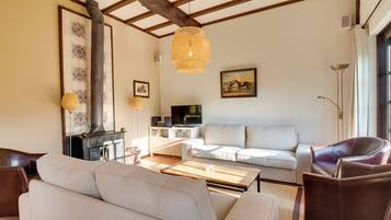 House (Pretoria) | Free WiFi