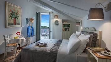 Suite familiare, 2 camere da letto, balcone, vista collina | Lenzuola Frette, biancheria da letto di alta qualità