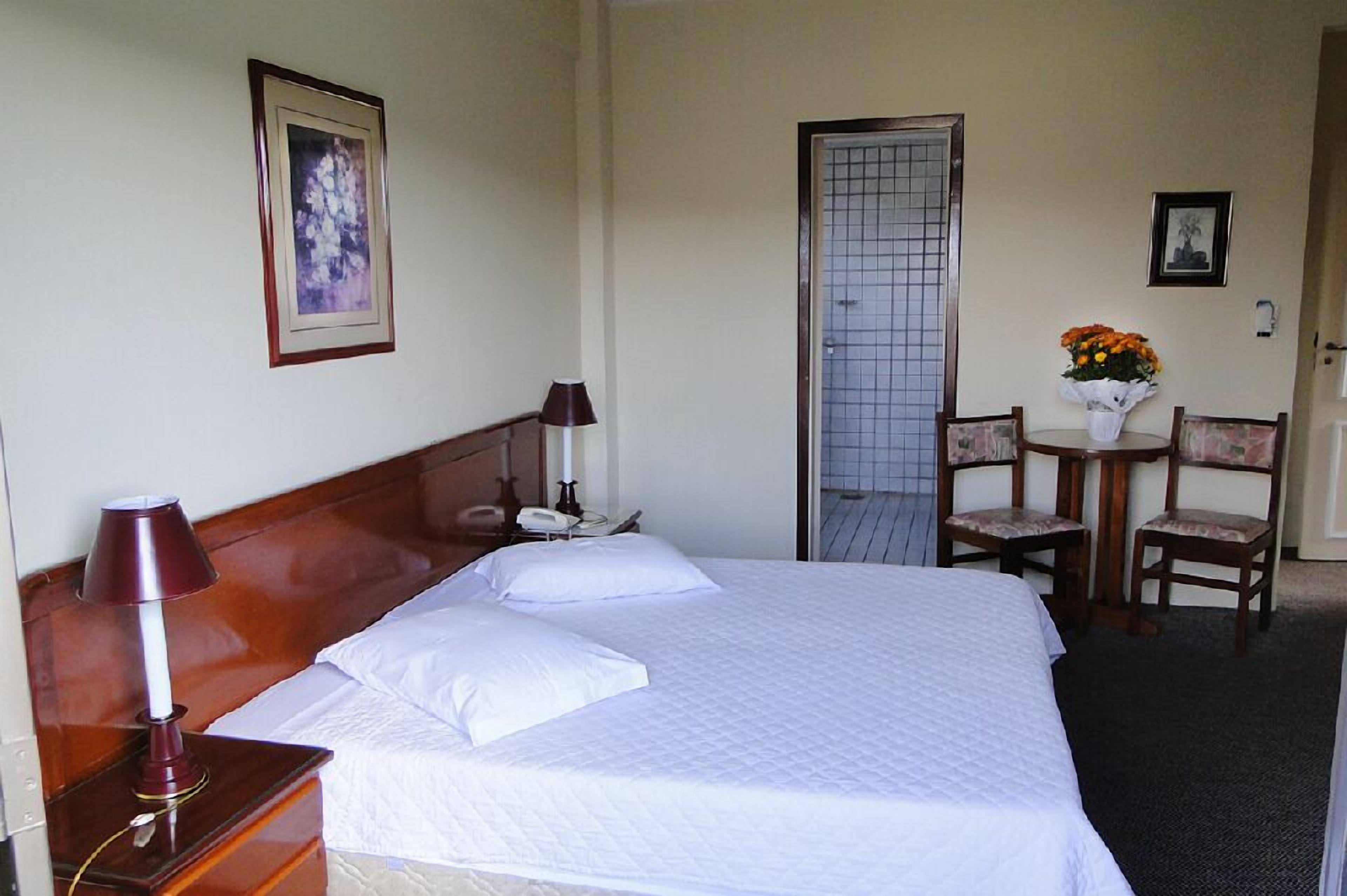 deluxe double room | minibar, free wifi, bed sheets