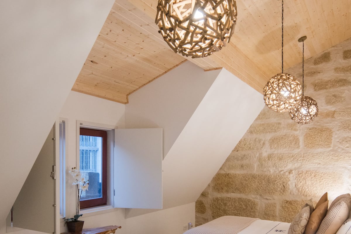 Deluxe Double Room (3F) | Premium bedding, free WiFi, individually decorated