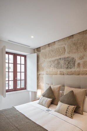 Literie de qualité supérieure, décoration personnalisée