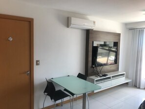 Standard Loft, Non Smoking | Living room | Flat-screen TV - Flat Ponta Negra Beach Natal (Natal)