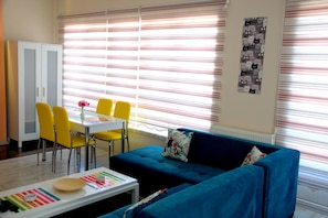 Apartment, Non Smoking | Living area