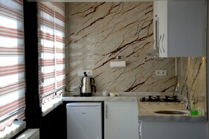 Private kitchen - Konukevim Mesrutiyet Large Studio 1 (Ankara)